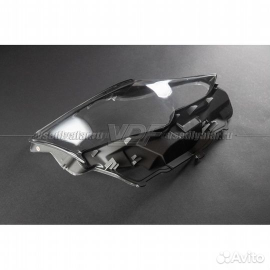 Стекло для фары Lexus IS (2013-2016) Левое