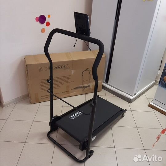 Механическая беговая дорожка Planta TM-M50