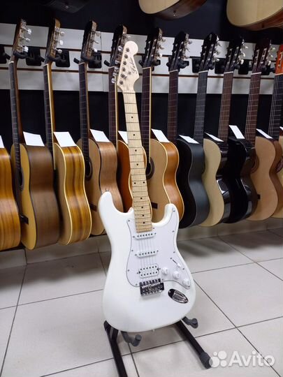 Белая Электрогитара Новая