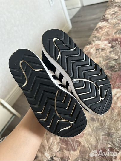 Зимние ботинки для мальчика adidas