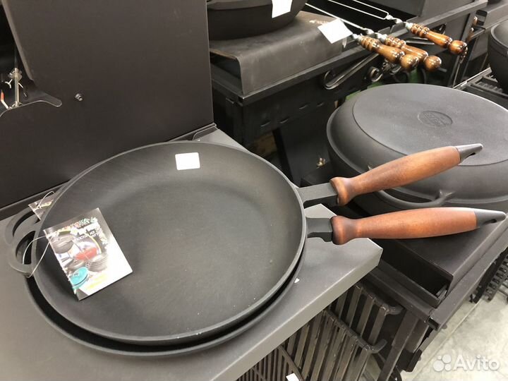 Сковорода чугунная 280х40 Ситон