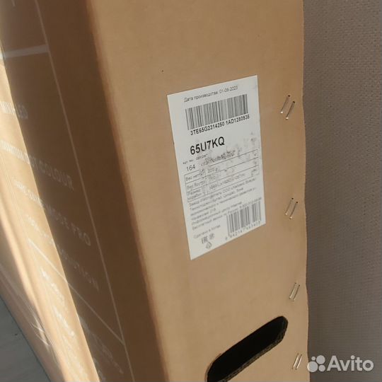 Телевизор SMART tv65