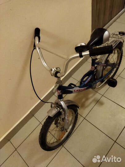 Велосипед 16