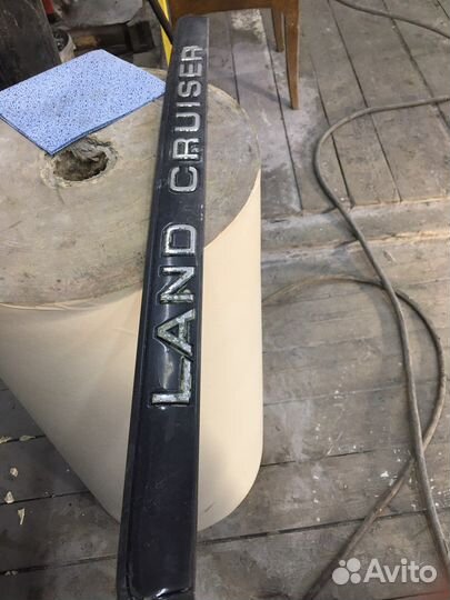 Молдин крышки багажника