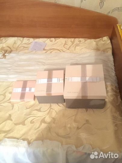 Коробка подарочная