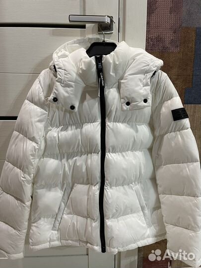 Calvin klein пуховик M