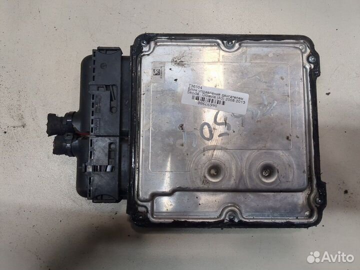 Блок управления двигателем Skoda Octavia (A5), 201