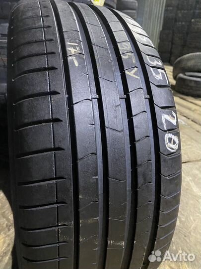 Pirelli P Zero PZ4 245/35 R20 95Y