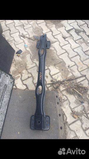 Усилитель заднего бампера бмв Х5Е70