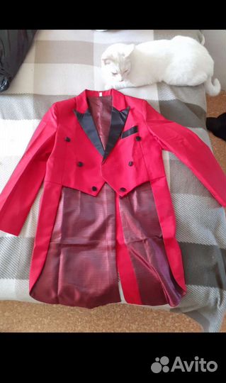 Детский костюм 140см