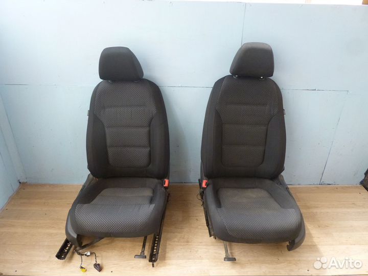 Сиденье переднее левое,правое VW Jetta 2011-2018
