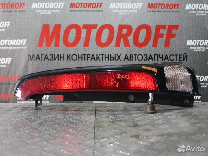 Стоп правый Ниссан Серена C25 D008 А010