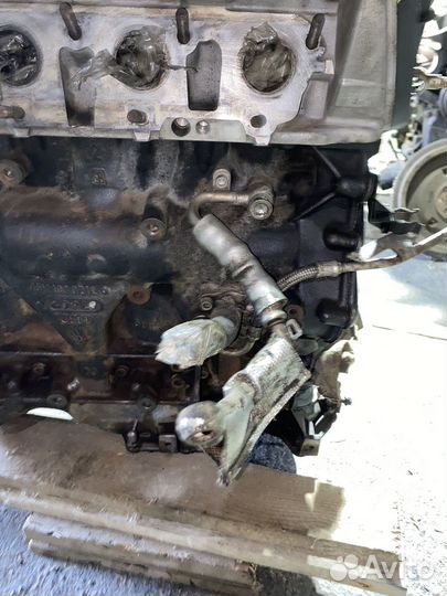 Двигатель Audi a5 1.8 cdh