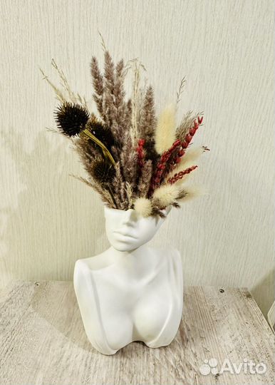 Композиция из сухоцветов