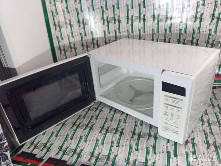 Микроволновая печь lg