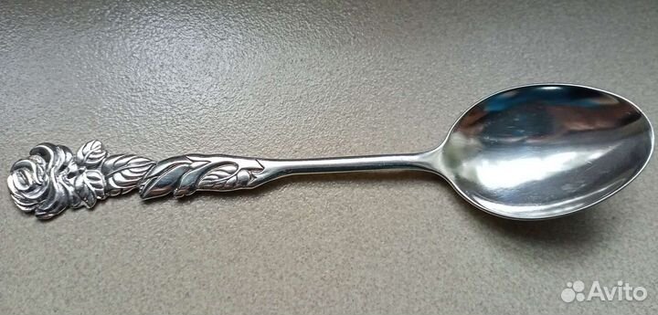 Серебряная ложка