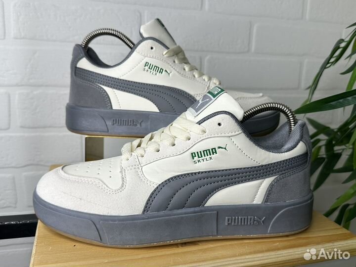 Кроссовки Puma белые 39