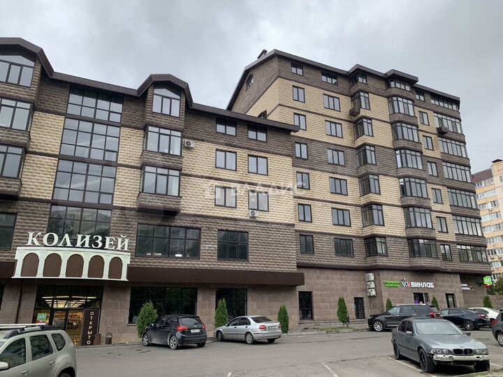 Апартаменты-студия, 66 м², 4/7 эт.