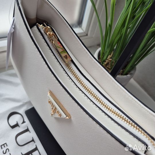 Сумка Guess Noelle на плечо люкс белая