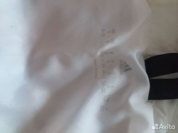 Оригинальный пуховик adidas