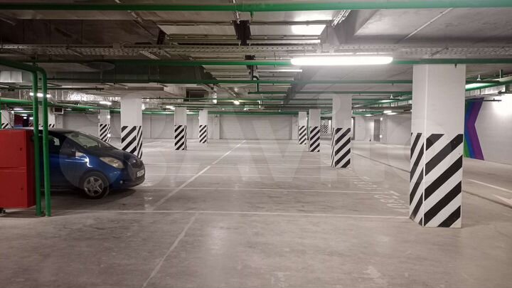 Машиноместо, 18 м²