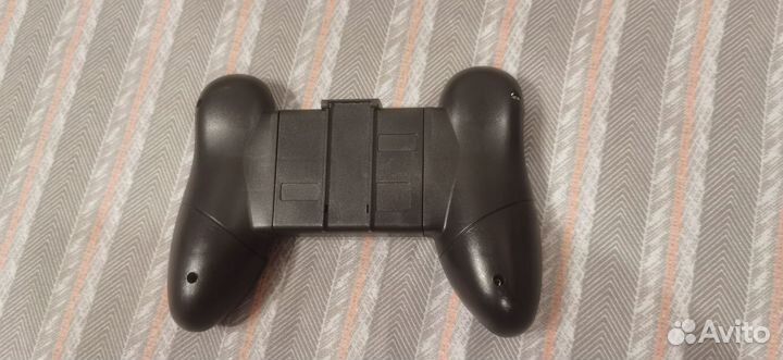 Игровой держатель для телефона