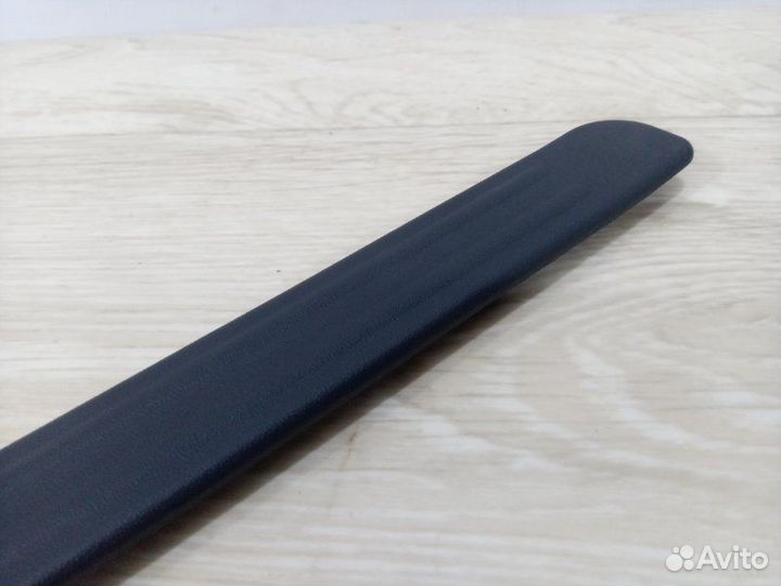 Накладка порога задняя левая Infiniti Qx56