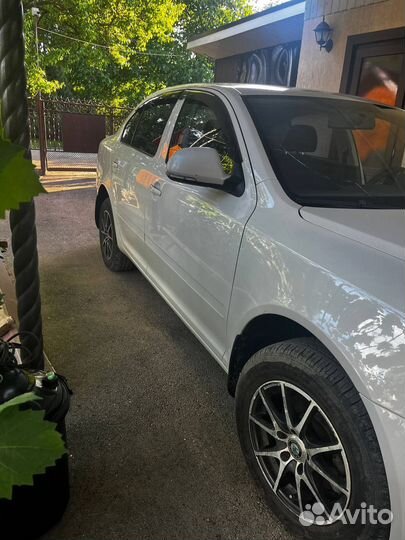 Skoda Octavia 1.6 МТ, 2013, 282 000 км