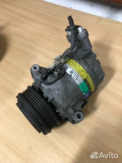 Компрессор кондиционера Opel Astra H