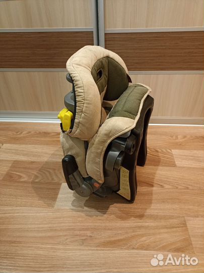 Продам автокресло