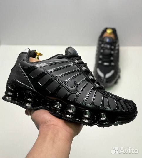 Кроссовки мужские nike shox