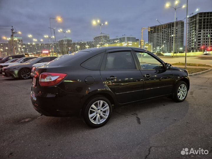 LADA Granta 1.6 МТ, 2022, 40 000 км