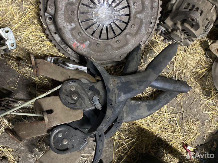 Ручник Mitsubishi Lancer 9