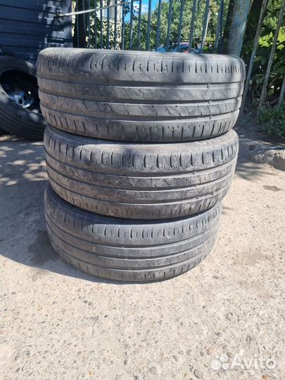 Kumho Ecsta HS51 195/55 R16 32G