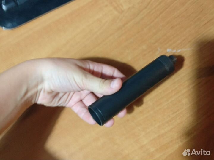 Игрушечный пистолет