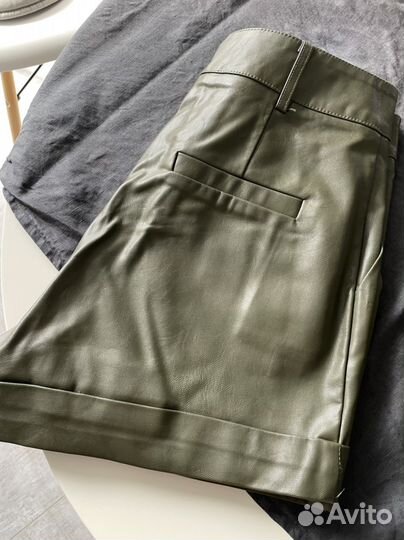 Шорты Zara