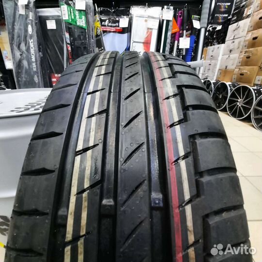 Continental PremiumContact 6 215/65 R16 98H