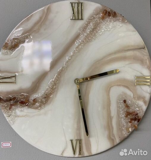 Часы из смолы 40 см