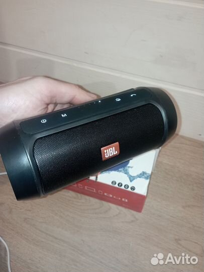 Музыкальная колонка с блютузом