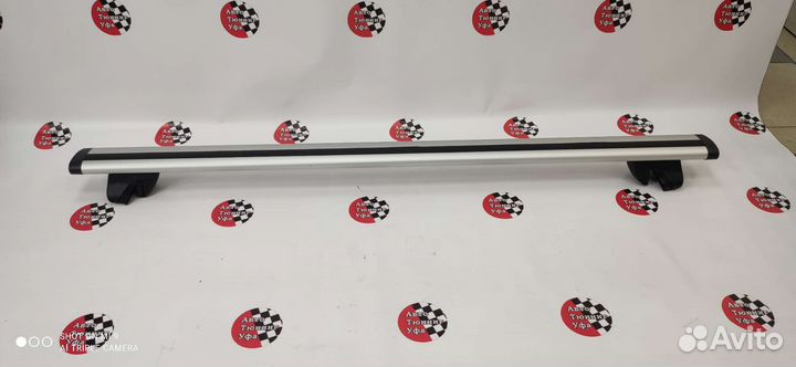 Багажник аэродинамический крыловидный на рейлинги