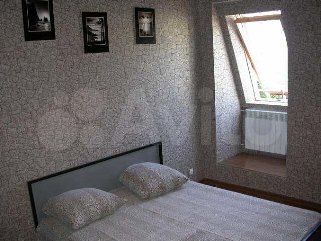 Комната 18 м² в 4-к., 2/2 эт.