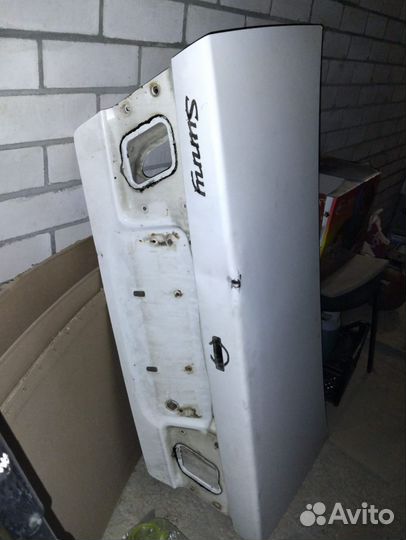 Крышка багажника nissan sunny