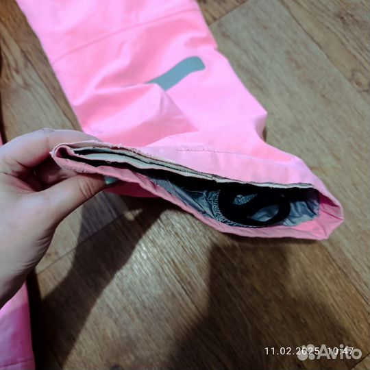 Горнолыжный комбинезон