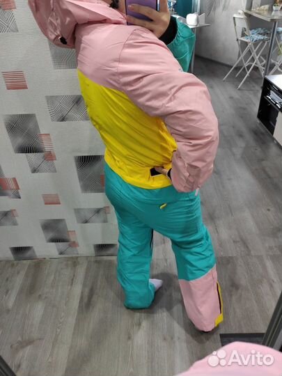 Горнолыжный комбинезон