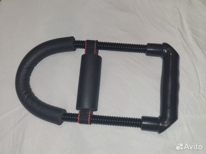 Эспандер кистевой регулируемый