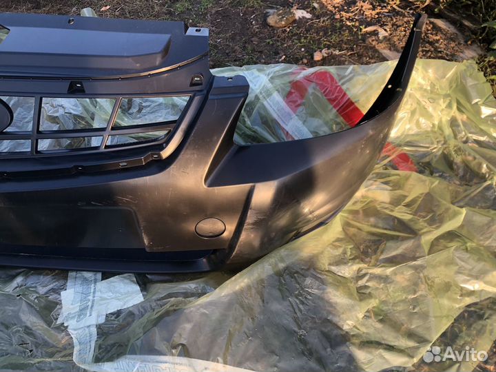 Бампер SE priora новые передний