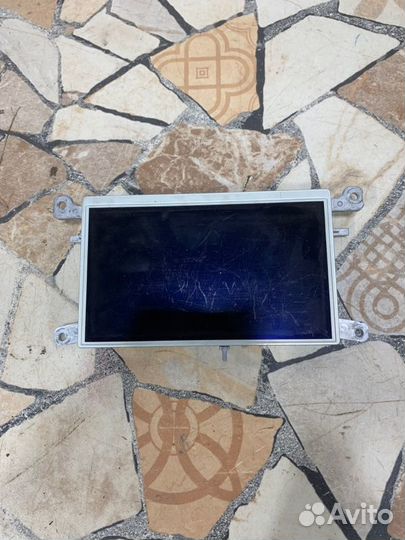 Информационный дисплей (магнитола) Audi A5 купе