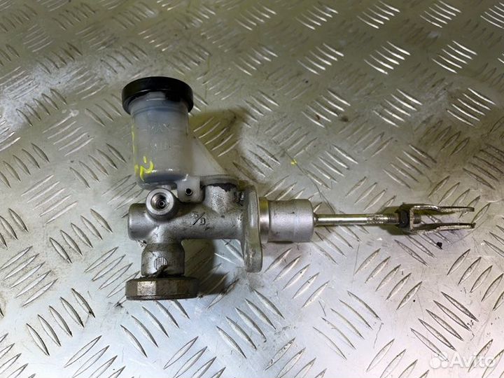 Цилиндр сцепления главный Nissan Np300 (2008-2015)