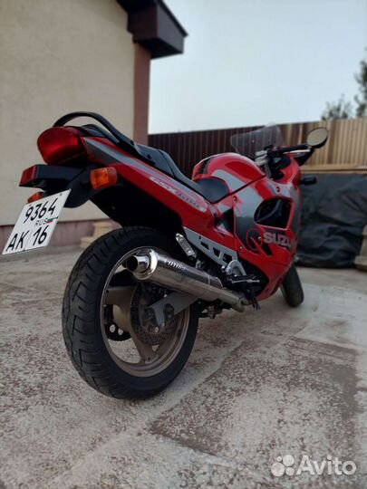 Suzuki gsx 600f katana