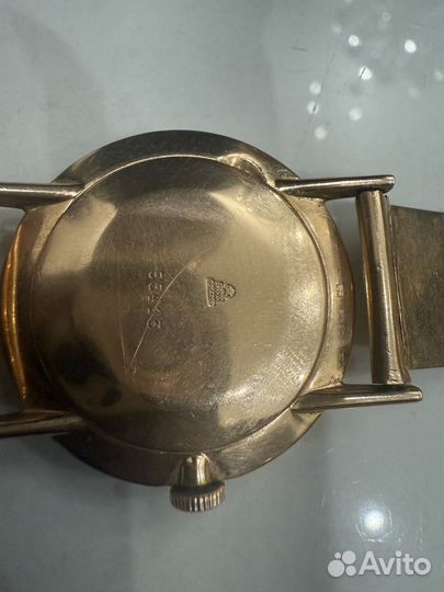 Наручные часы